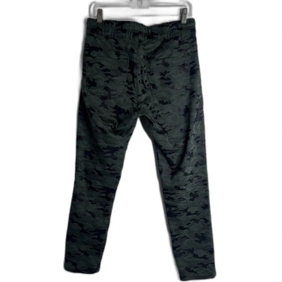 BEVY FLOG Camouflage Skinny Pants - Picture 2 of 12